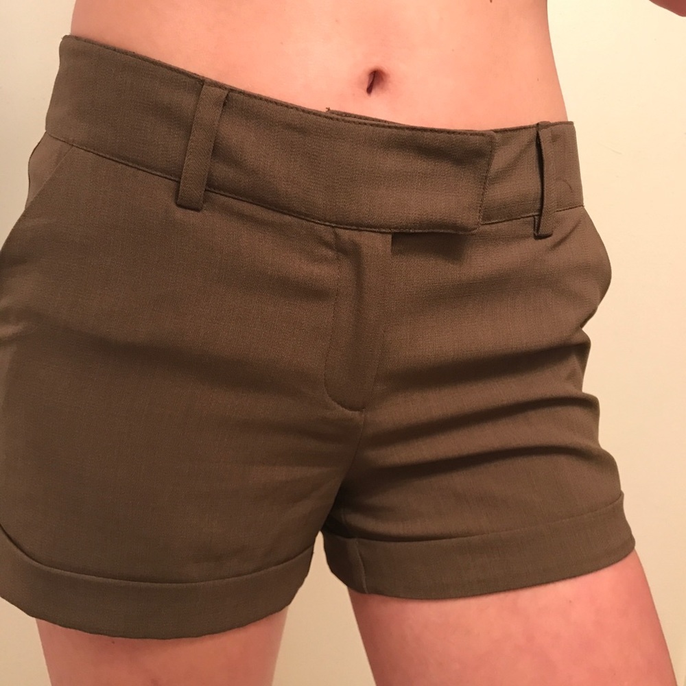 Forever 21 hunter green shorts